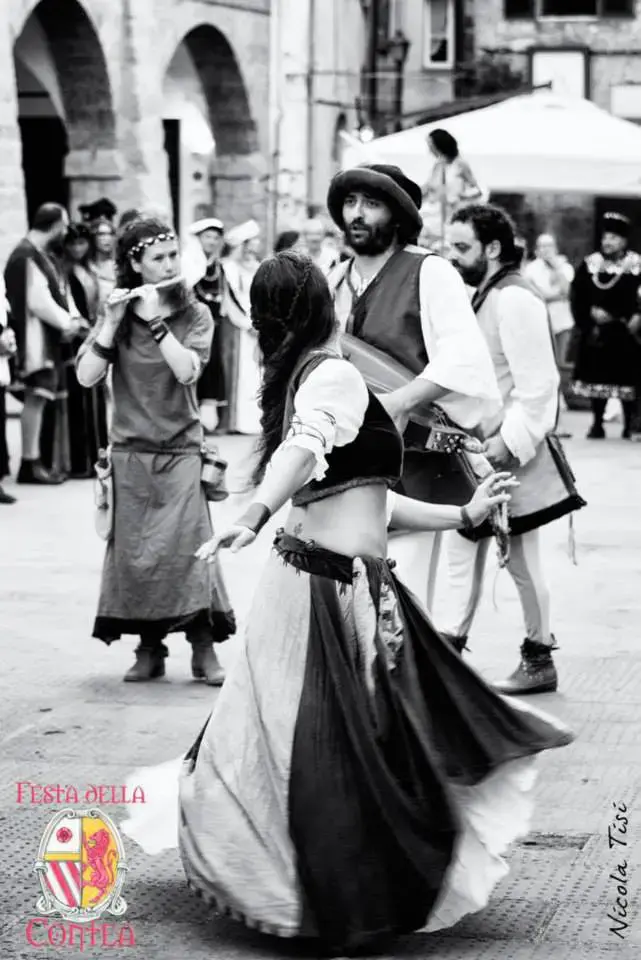 Novus Amor durante feste e rievocazioni medievali, fotografia 16
